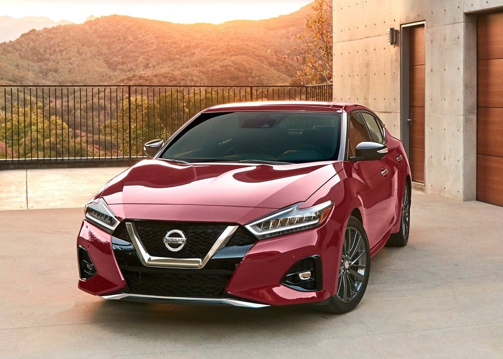 Prices and Specifications for Nissan Maxima SR1 2022 in UAE Autopediame